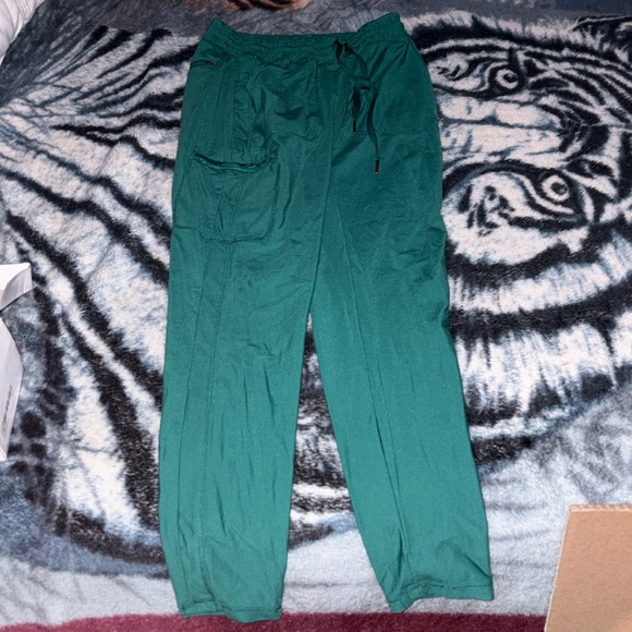 Cherokee joggers - Picture 1 of 2